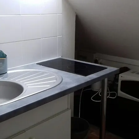 Entre Gare Et Cathedrale * Dijon