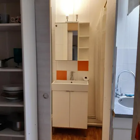 Entre Gare Et Cathedrale 公寓