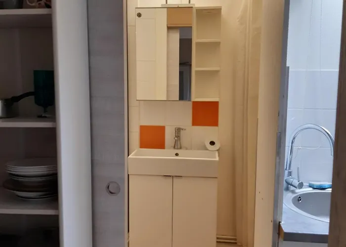 Entre Gare Et Cathedrale Apartment